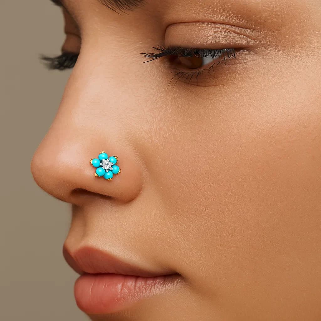 Small diamond nose stud – Minimal & Elegant Style