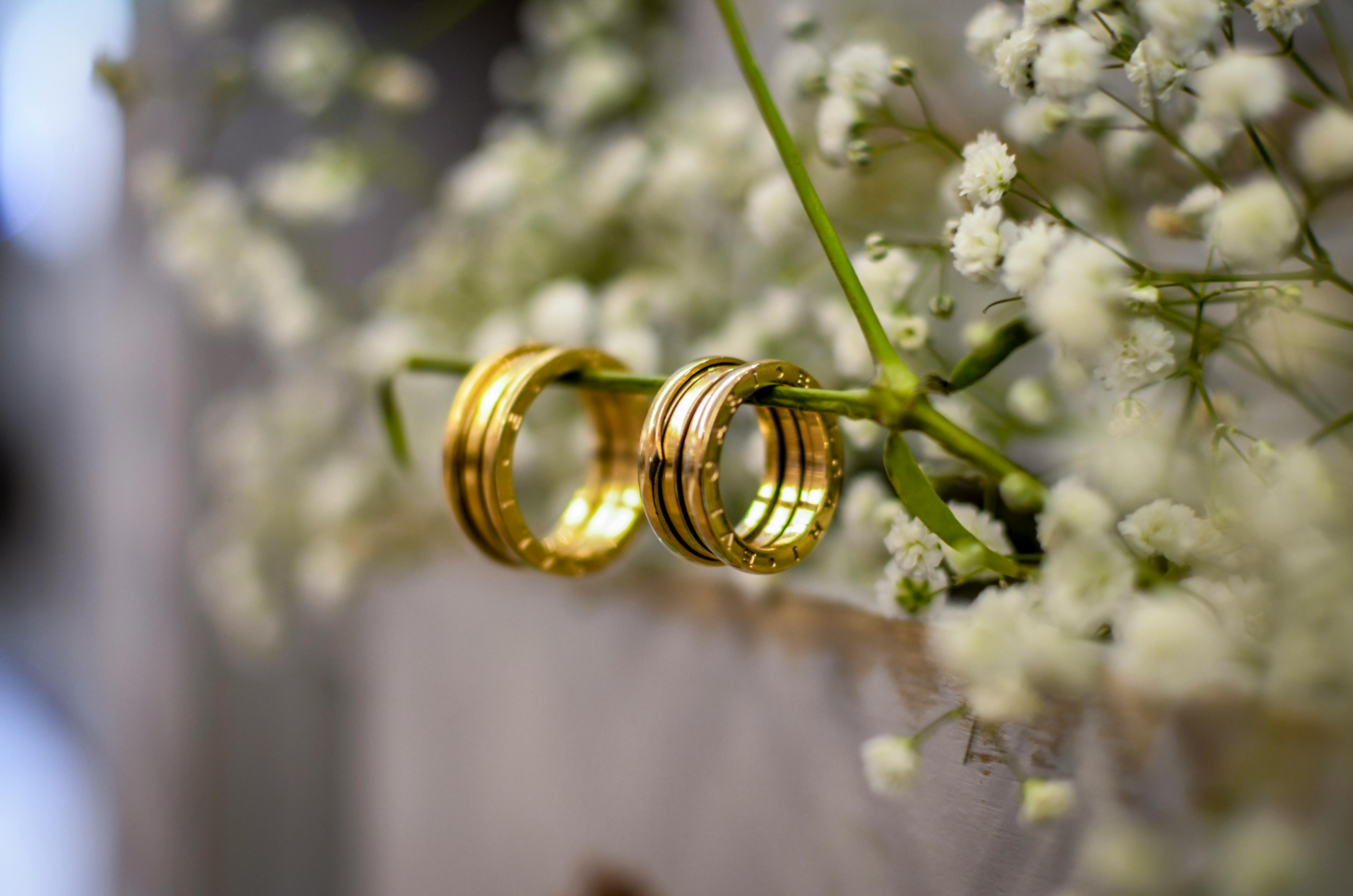 High quality gemstone rings for Sophisticated Looks